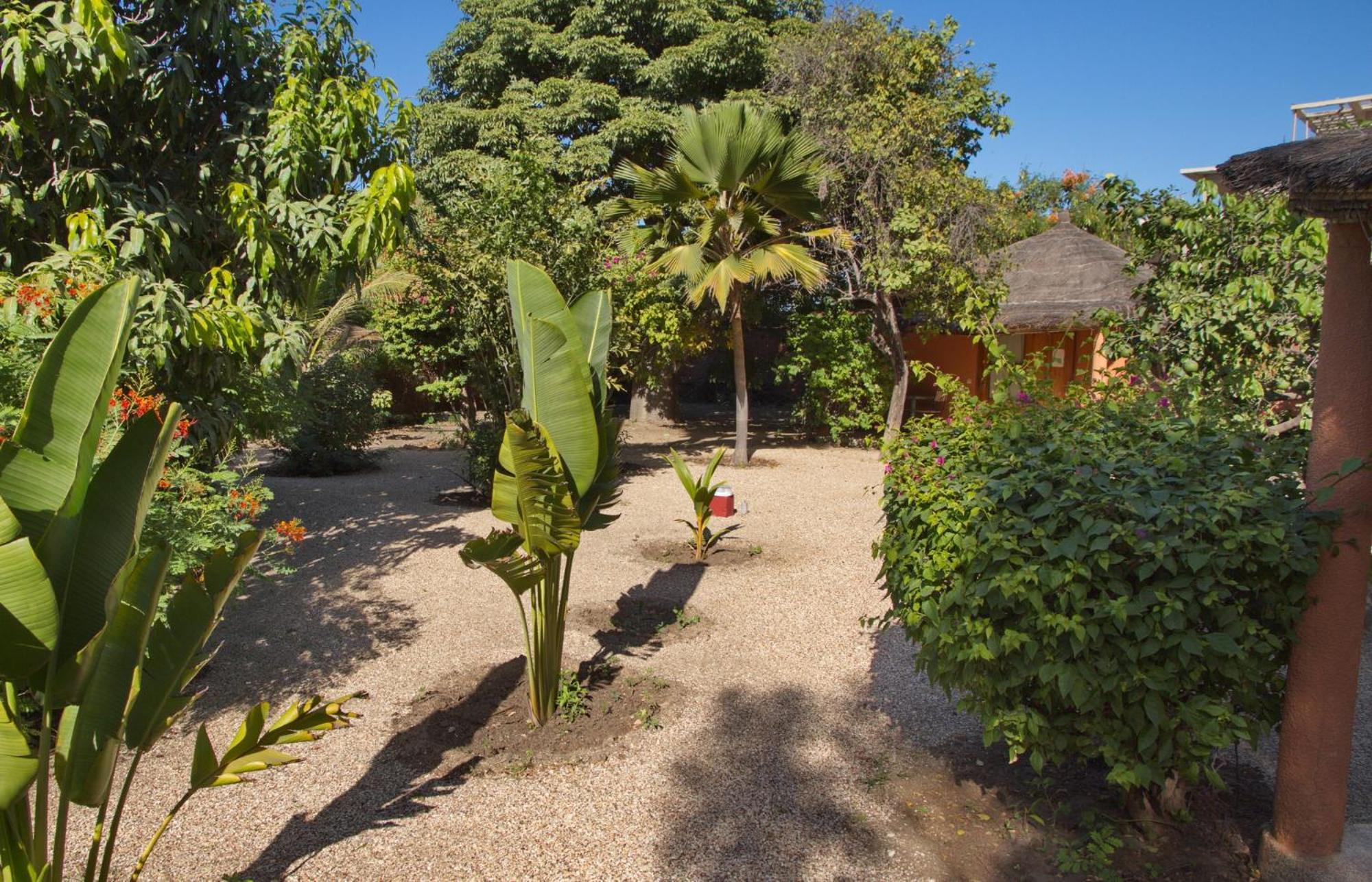 Auberge Plein Soleil Mbodiène Extérieur photo